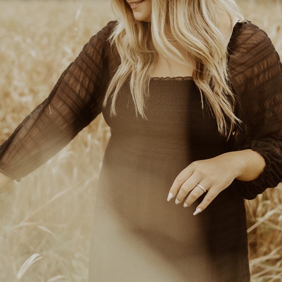 Black Mesh tiered midi dress - Picture 2 of 4